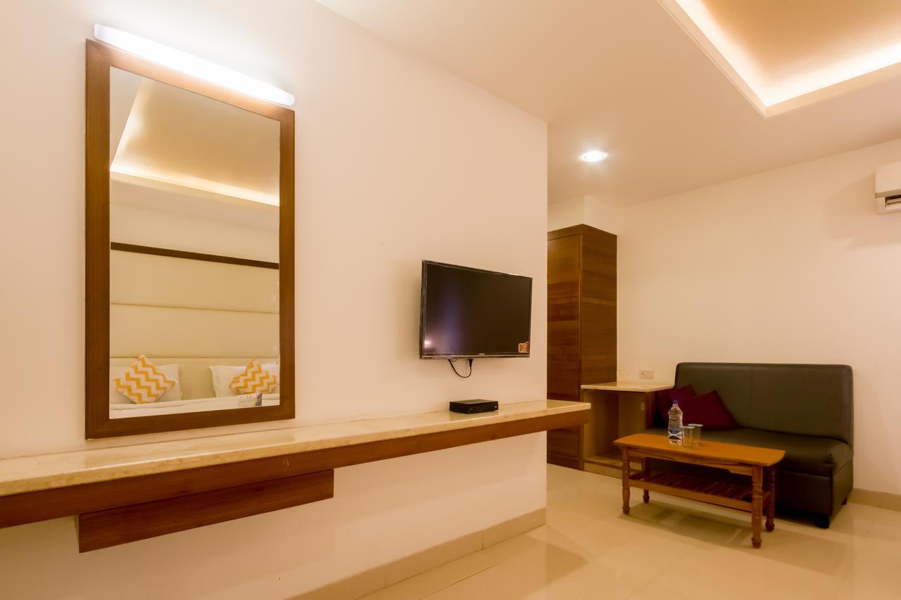Fabhotel Sri Chakra Inn Porur チェンナイ エクステリア 写真