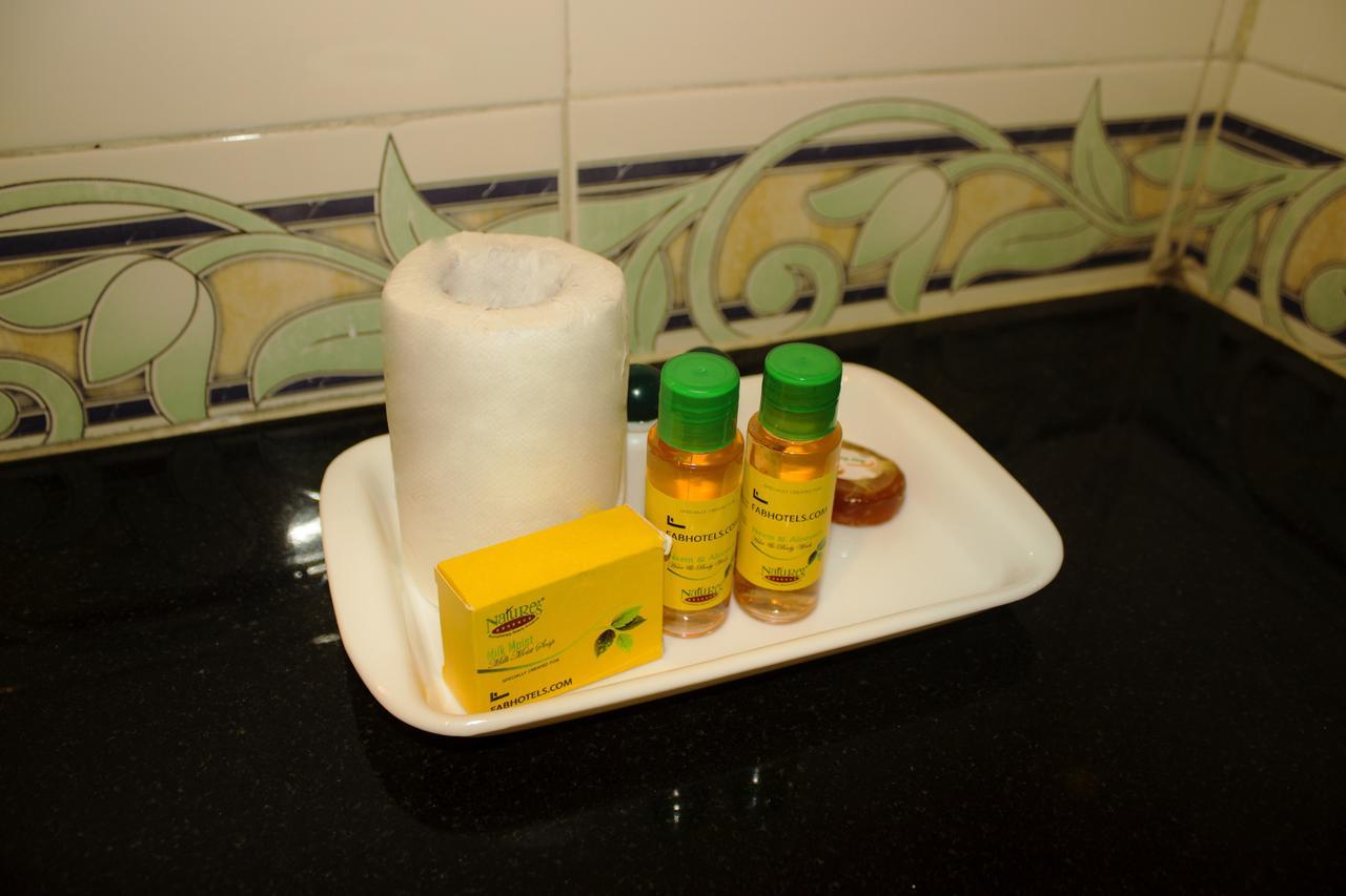 Fabhotel Sri Chakra Inn Porur チェンナイ エクステリア 写真