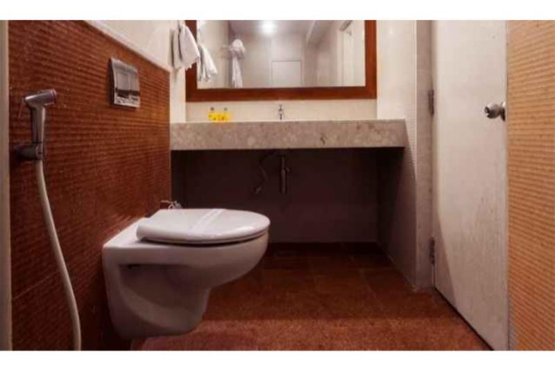 Fabhotel Sri Chakra Inn Porur チェンナイ エクステリア 写真